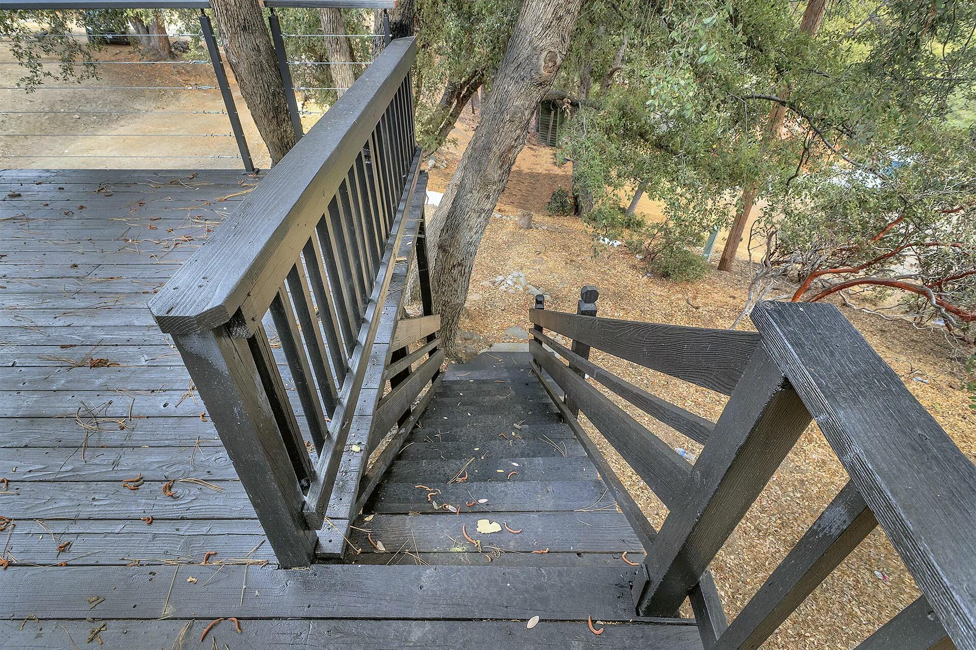 52895 Cedar Drive Idyllwild, CA 92549 - Photo 36 of 44 Second Deck Staircase