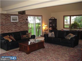 531 New Road Southampton, PA 18966 - Photo 3 of 12 Great Room