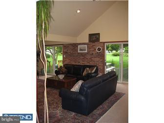531 New Road Southampton, PA 18966 - Photo 9 of 12 Great Room