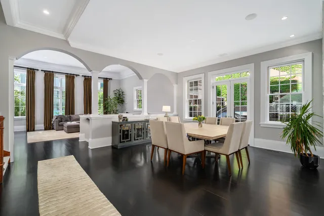 $6,500,000 | 460 West Huron Street, Chicago, IL 60654