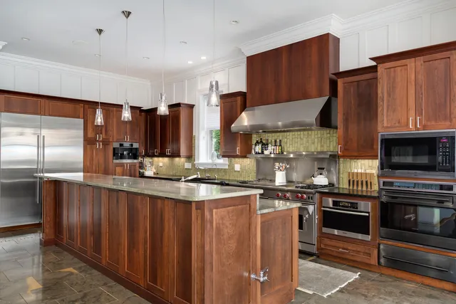 $6,500,000 | 460 West Huron Street, Chicago, IL 60654