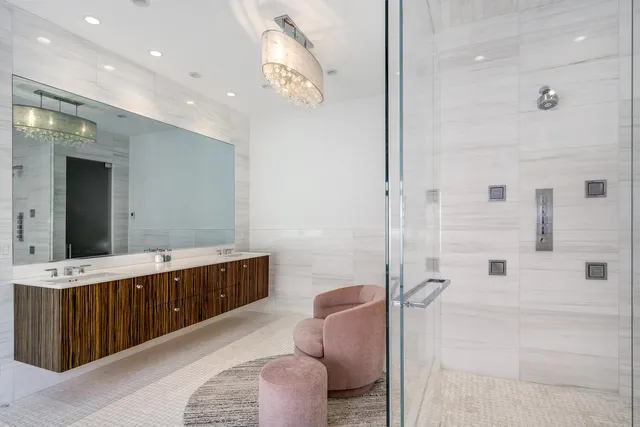 $6,500,000 | 460 West Huron Street, Chicago, IL 60654