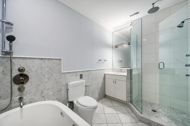 $6,500,000 | 460 West Huron Street, Chicago, IL 60654