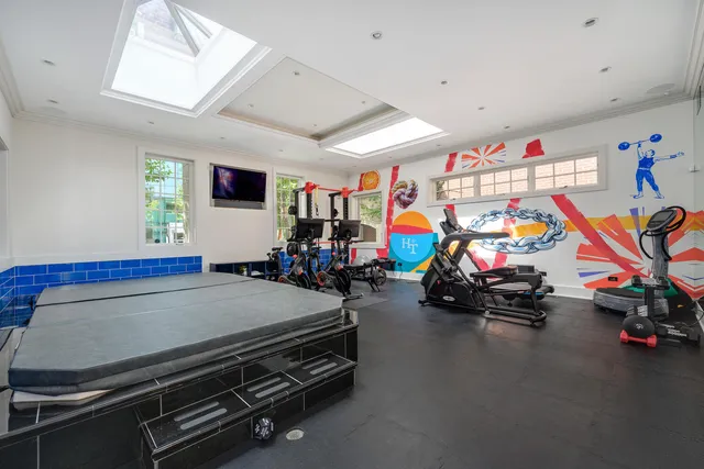 $6,500,000 | 460 West Huron Street, Chicago, IL 60654