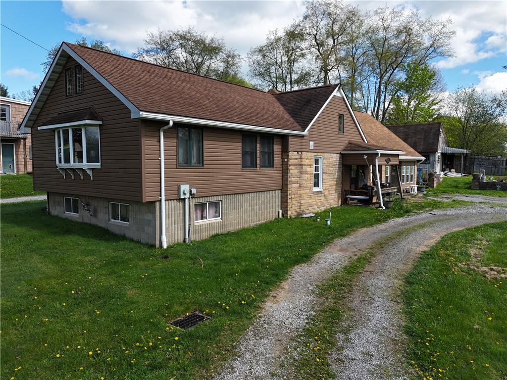 2270 Freeport Road Kittanning, PA 16201 - Photo 1 of 20 Nice large home with remodeled kitchen!!