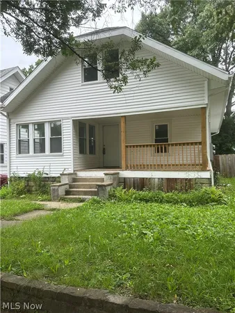 $144,900 | 1134 Collinwood Avenue, Akron, OH 44310