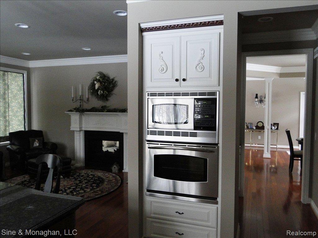 8299 Morrow Road Algonac, MI 48001 - Photo 6 of 20 4 kitch