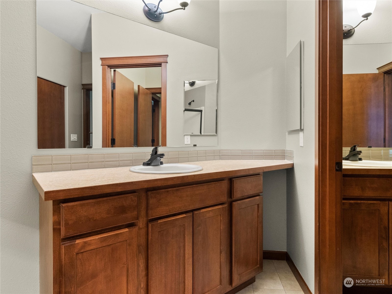 4551 Rochelle Street Southeast Lacey, WA 98503 - Photo 23 of 30 Gallery Image 23