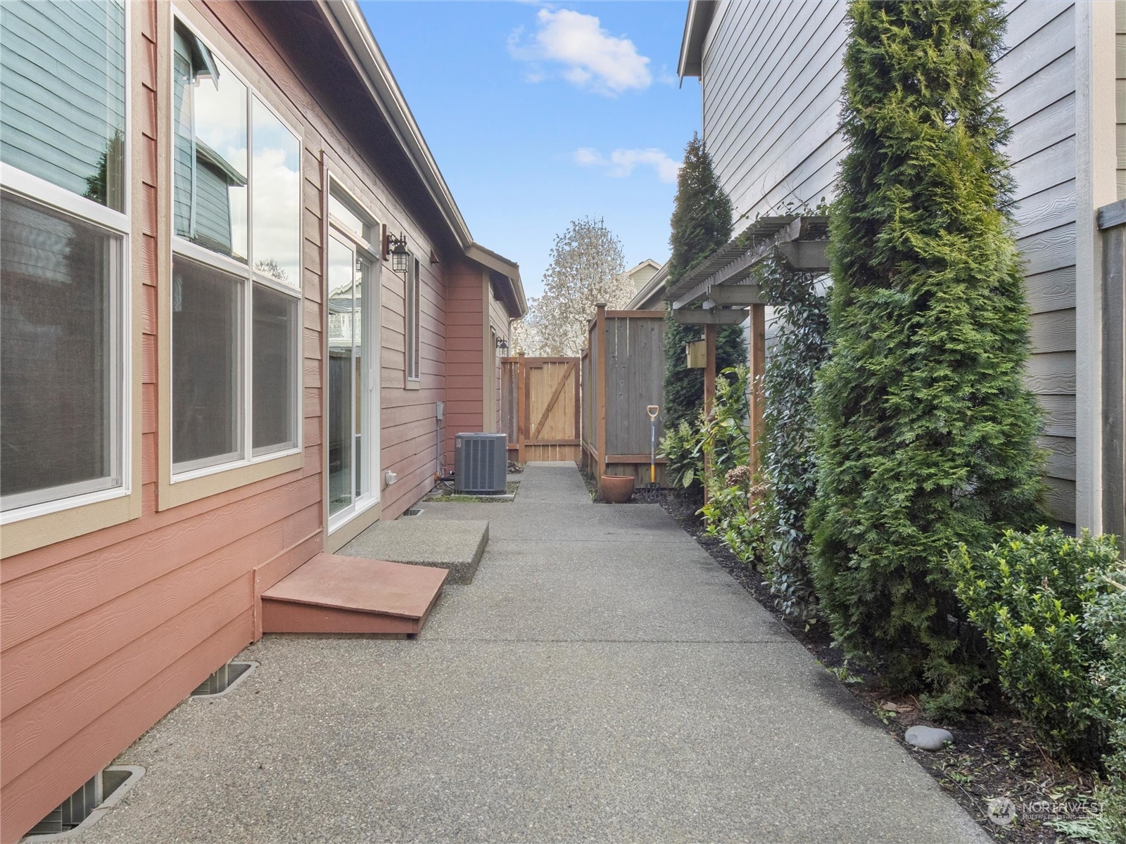 4551 Rochelle Street Southeast Lacey, WA 98503 - Photo 28 of 30 Gallery Image 28