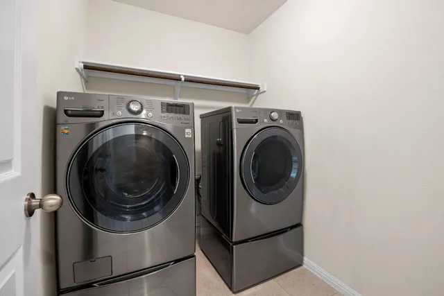 $339,900 | 2304 South Lakeline Boulevard, Unit 563, Cedar Park, TX 78613