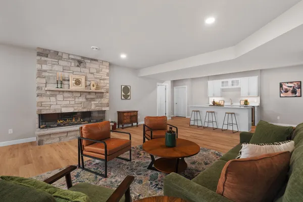 $1,600,000 | 1468 Serenity Sun Prairie, Sun Prairie, WI 53590