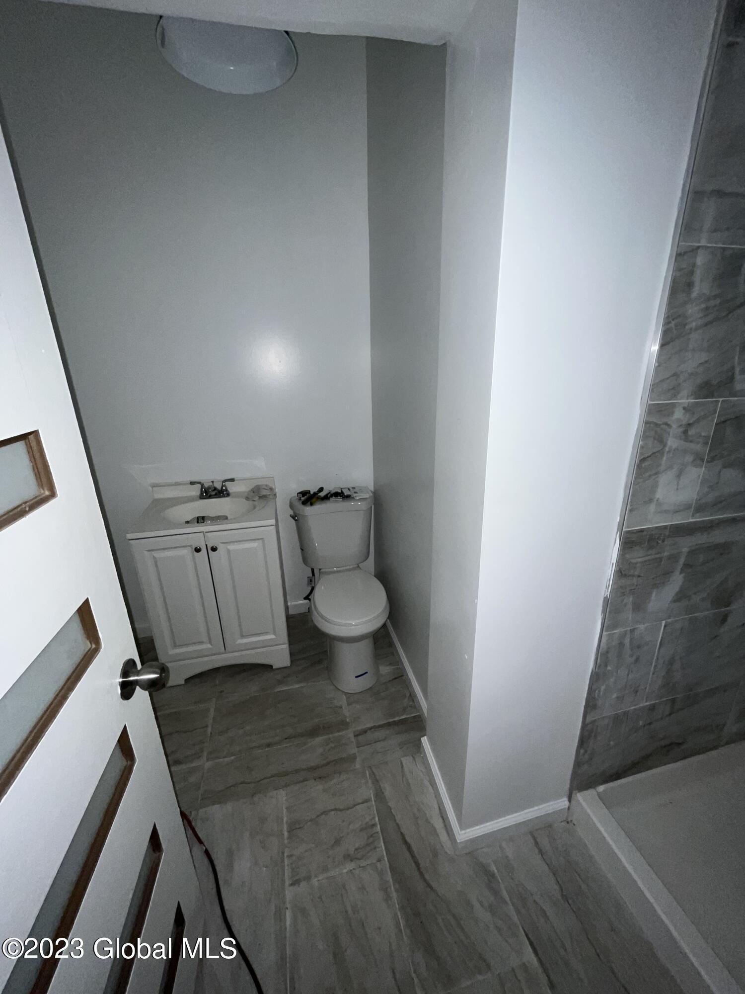 767 Eastern Avenue Schenectady, NY 12308 - Photo 11 of 28 71952797464__F2FBBF99-B1A0-4DF2-B9FB-AF9