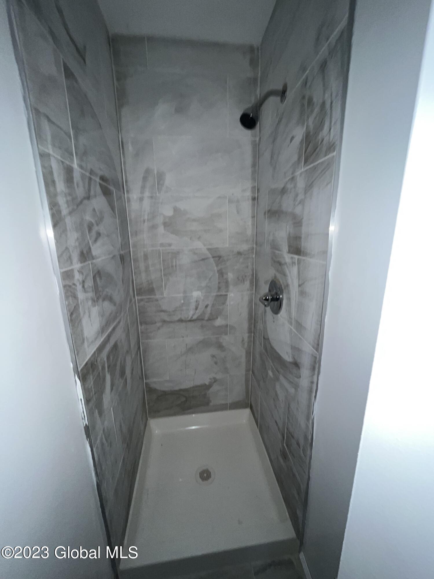 767 Eastern Avenue Schenectady, NY 12308 - Photo 12 of 28 71952798952__4DE46A68-9418-4A56-8217-FF7