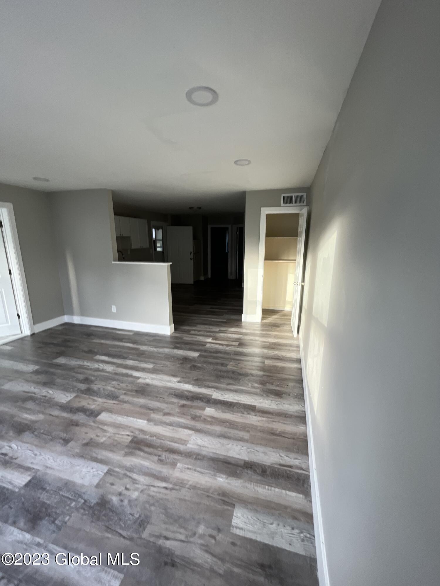 767 Eastern Avenue Schenectady, NY 12308 - Photo 21 of 28 71952818116__7B05D2B9-F310-41FC-8921-1FD