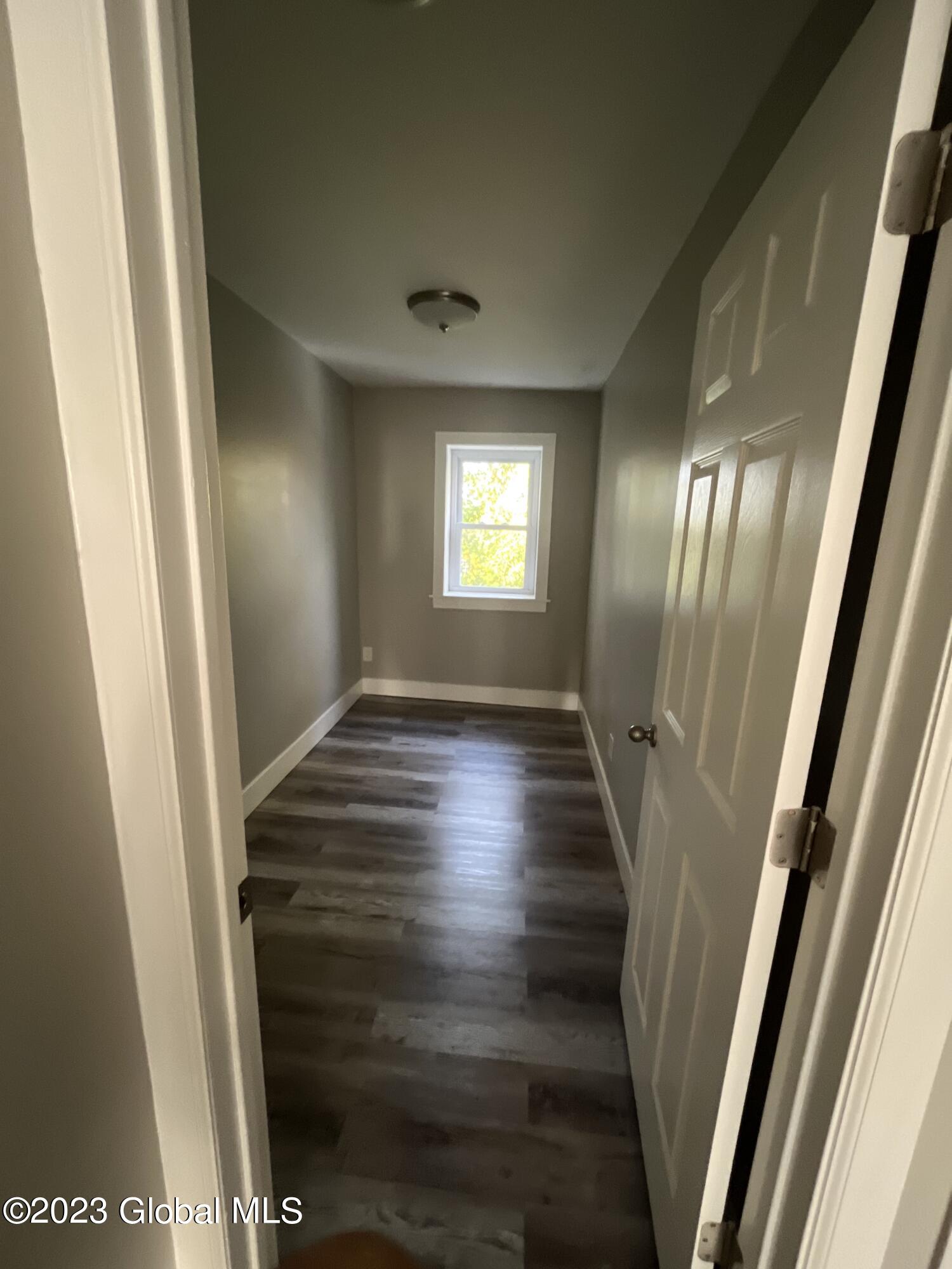 767 Eastern Avenue Schenectady, NY 12308 - Photo 24 of 28 71952823278__A738A7A5-BF73-4D77-AE57-8A7