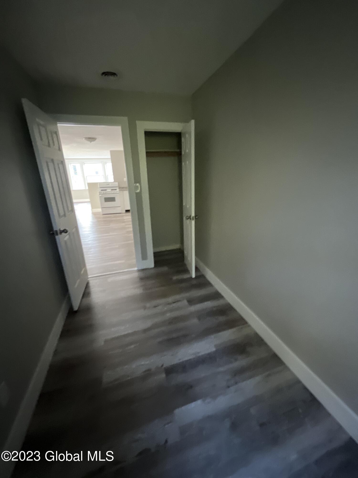 767 Eastern Avenue Schenectady, NY 12308 - Photo 25 of 28 71952824636__DE0428FE-E123-4318-AAF2-596