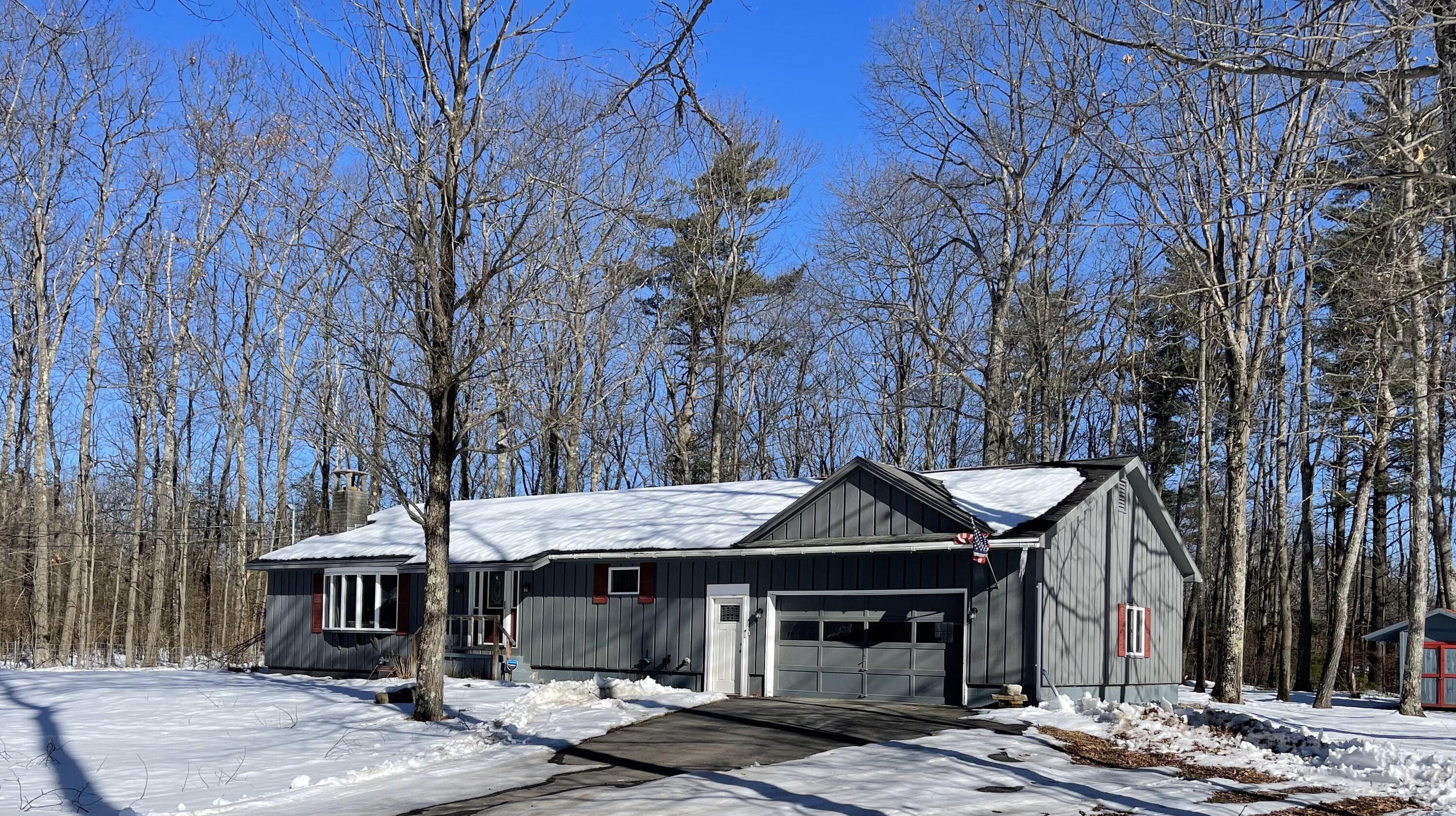 12 Hendrix Road Morrisonville, NY 12962 - Photo 1 of 27 Gallery Image 1
