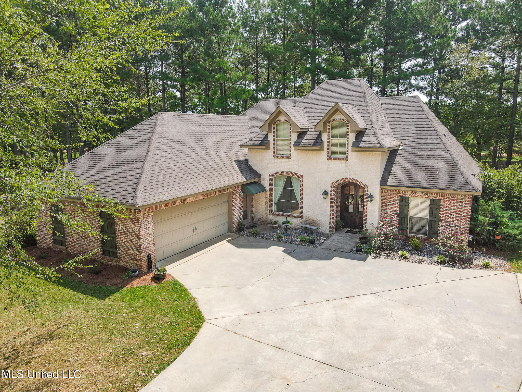 204 Kitty Hawk Circle Brandon, MS 39047 - Photo 1 of 56 204 Kitty Hawk Cir 51
