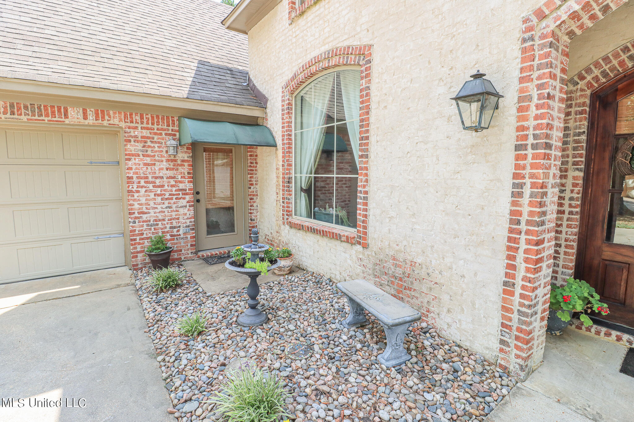 204 Kitty Hawk Circle Brandon, MS 39047 - Photo 4 of 56 204 Kitty Hawk Cir 48