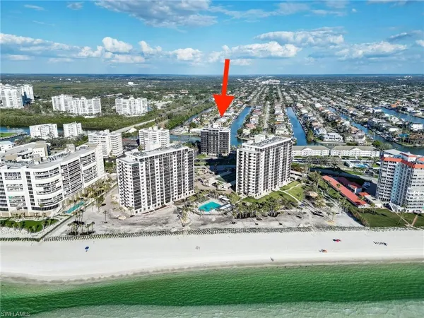 $8,000 | 11030 Gulf Shore Drive, Unit 202, Naples, FL 34108