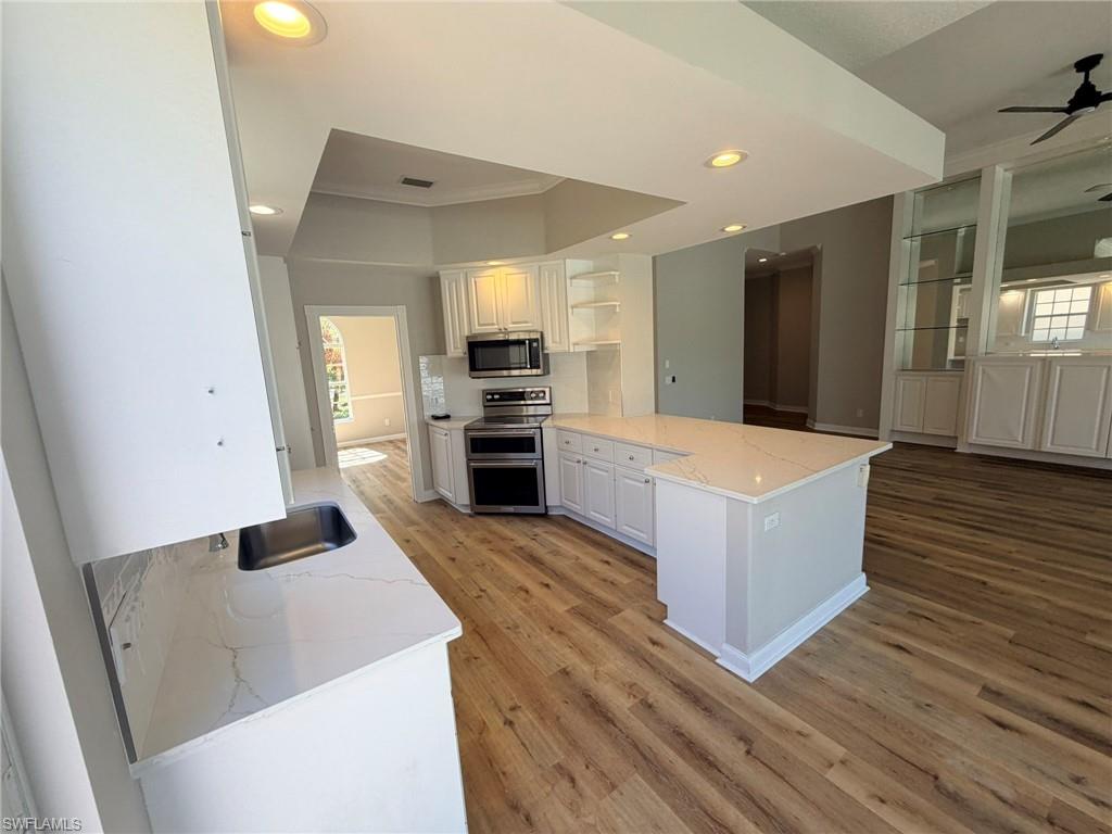 4048 Trinidad Way Naples, FL 34119 - Photo 6 of 31