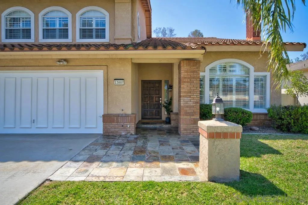 13887 Carriage Road Poway, CA 92064 - Photo 5 of 54