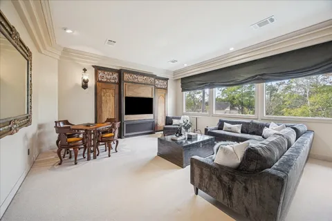 $3,695,000 | 6 Mott Lane, Houston, TX 77024