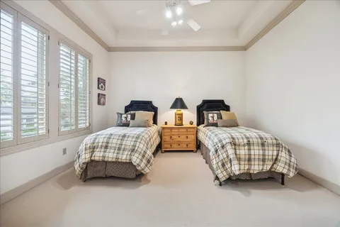 $3,695,000 | 6 Mott Lane, Houston, TX 77024