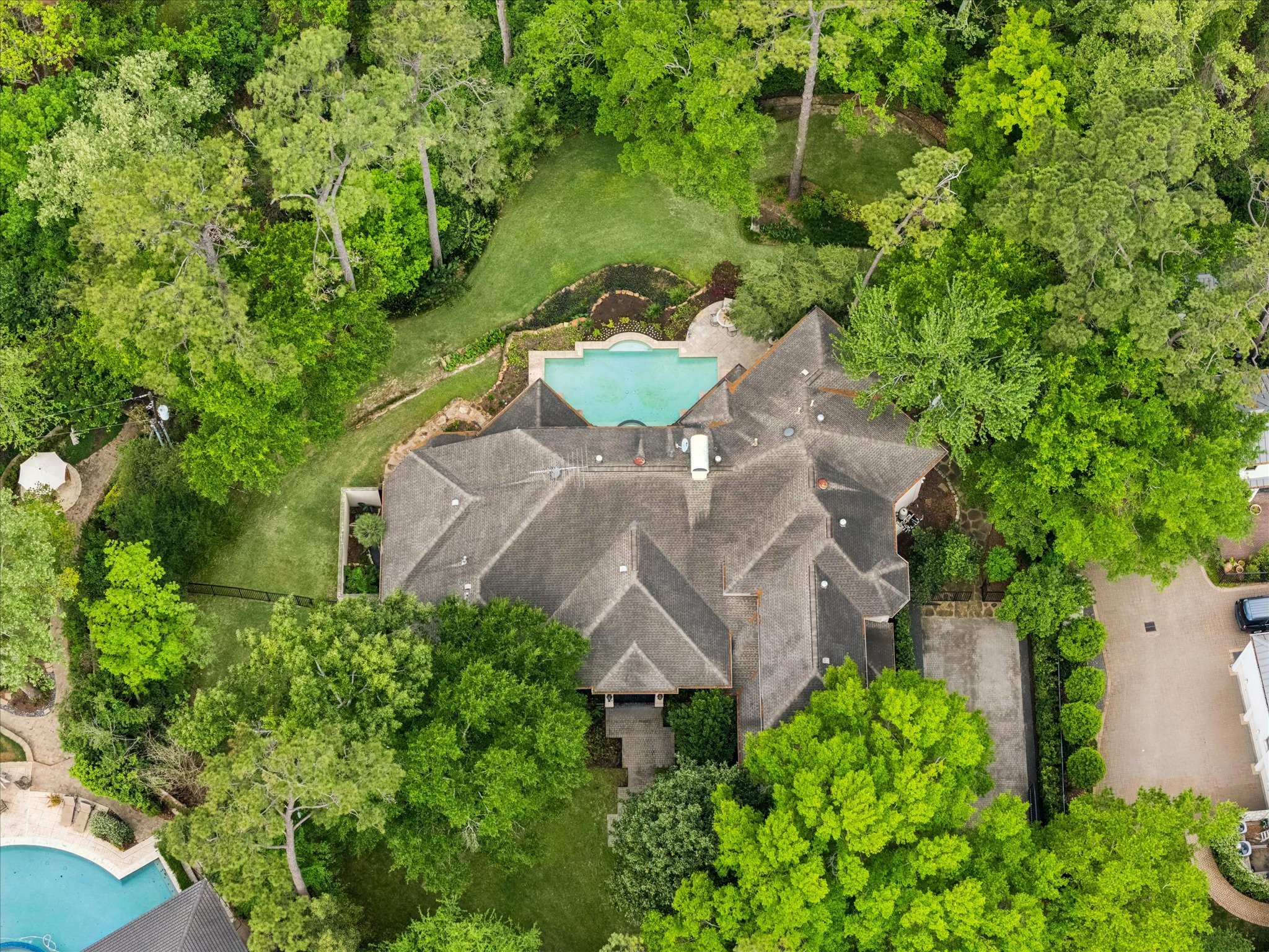 6 Mott Lane Houston, TX 77024 - Photo 45 of 47