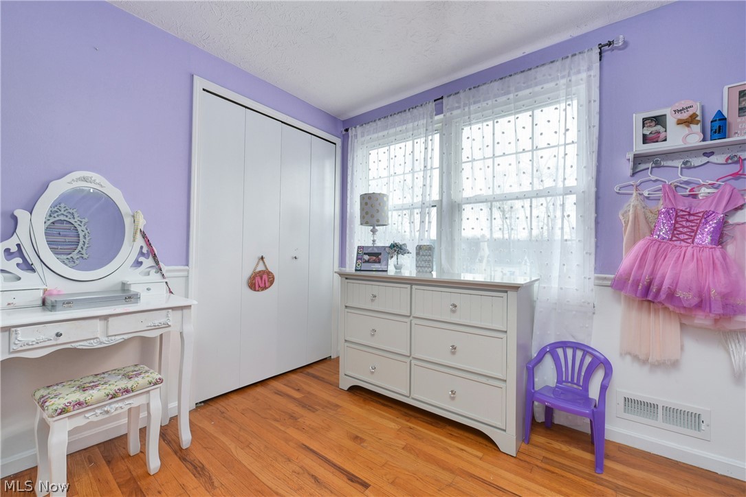 28610 Knickerbocker Road Bay Village, OH 44140 - Photo 20 of 32 Gallery Image 20