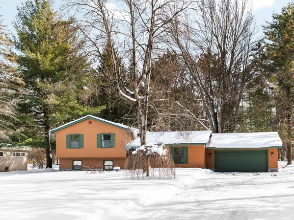 $285,000 | 4632 Highway 55, Cadillac, MI 49601