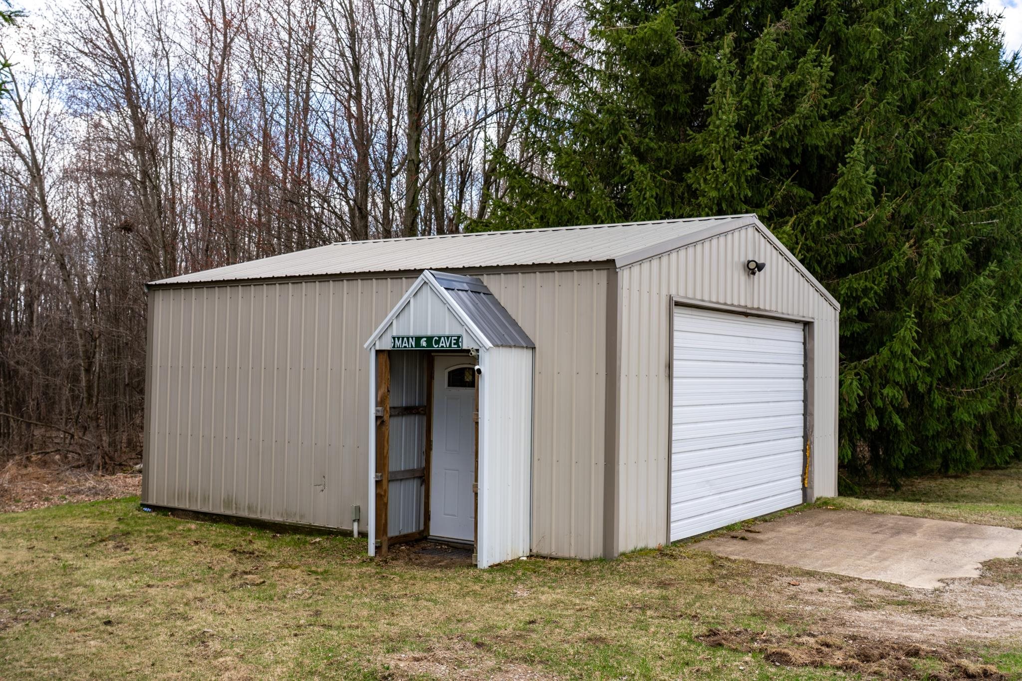3195 South Rolland Road Remus, MI 49340 - Photo 65 of 84