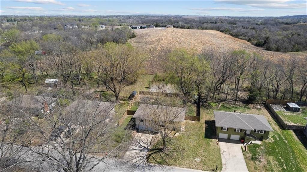 2113 Southeast Owings Street Oak Grove, MO 64075 - Photo 21 of 25