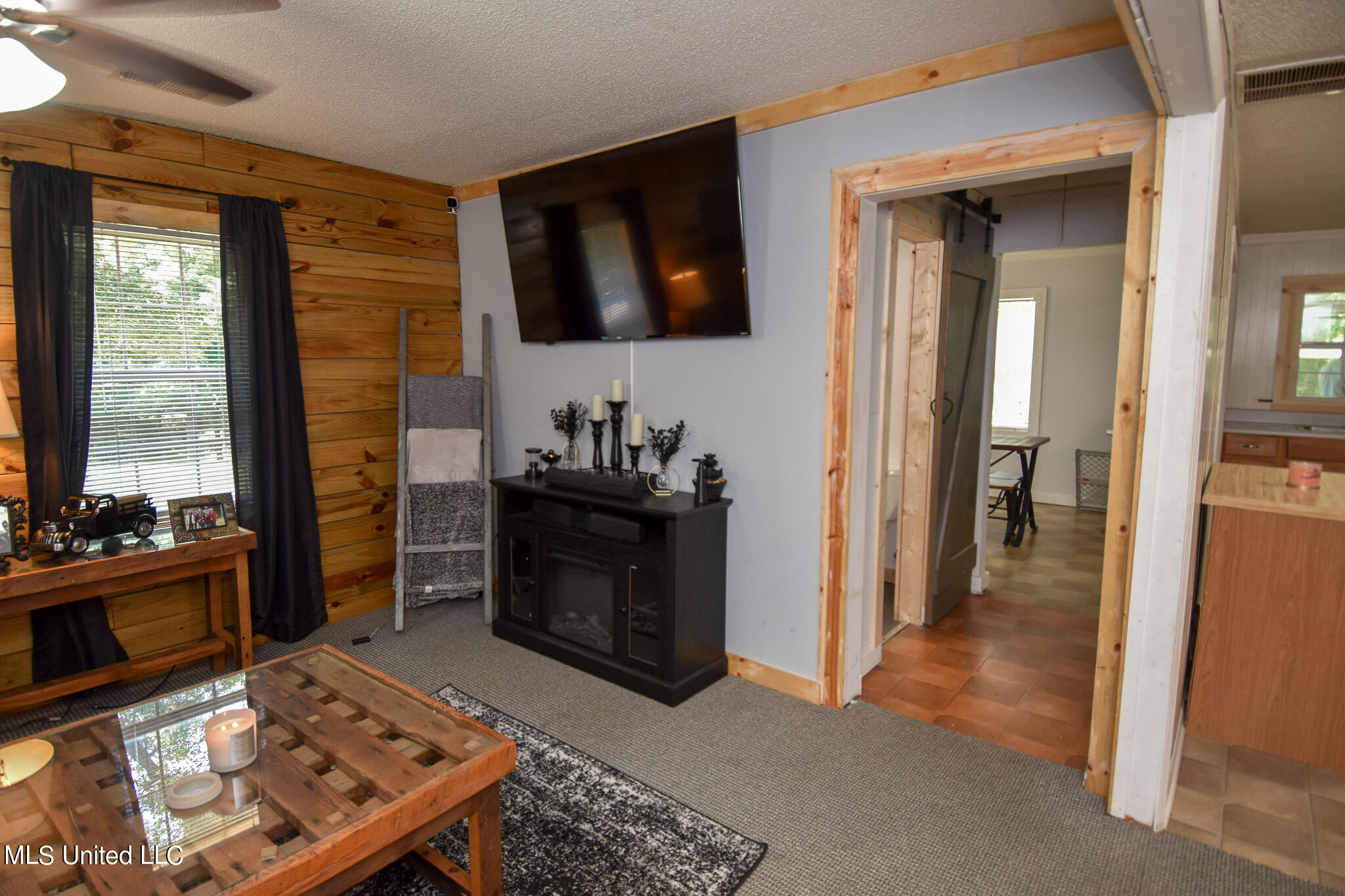 4041 Davis Road Southaven, MS 38672 - Photo 8 of 34 DSC_1006