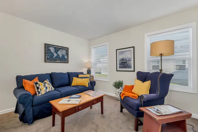 $328,900 | 20 A Wildflower Lane, Unit 2089791, Plymouth, NH 03264