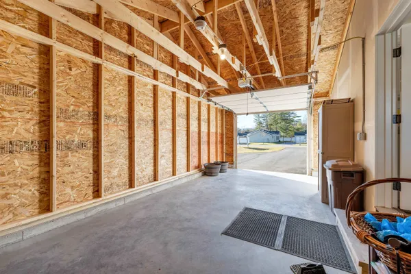 $328,900 | 20 A Wildflower Lane, Unit 2089791, Plymouth, NH 03264