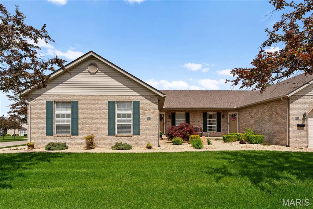 5711 Benford Ridge Smithton, IL 62285 - Photo 2 of 31 Gallery Image 2