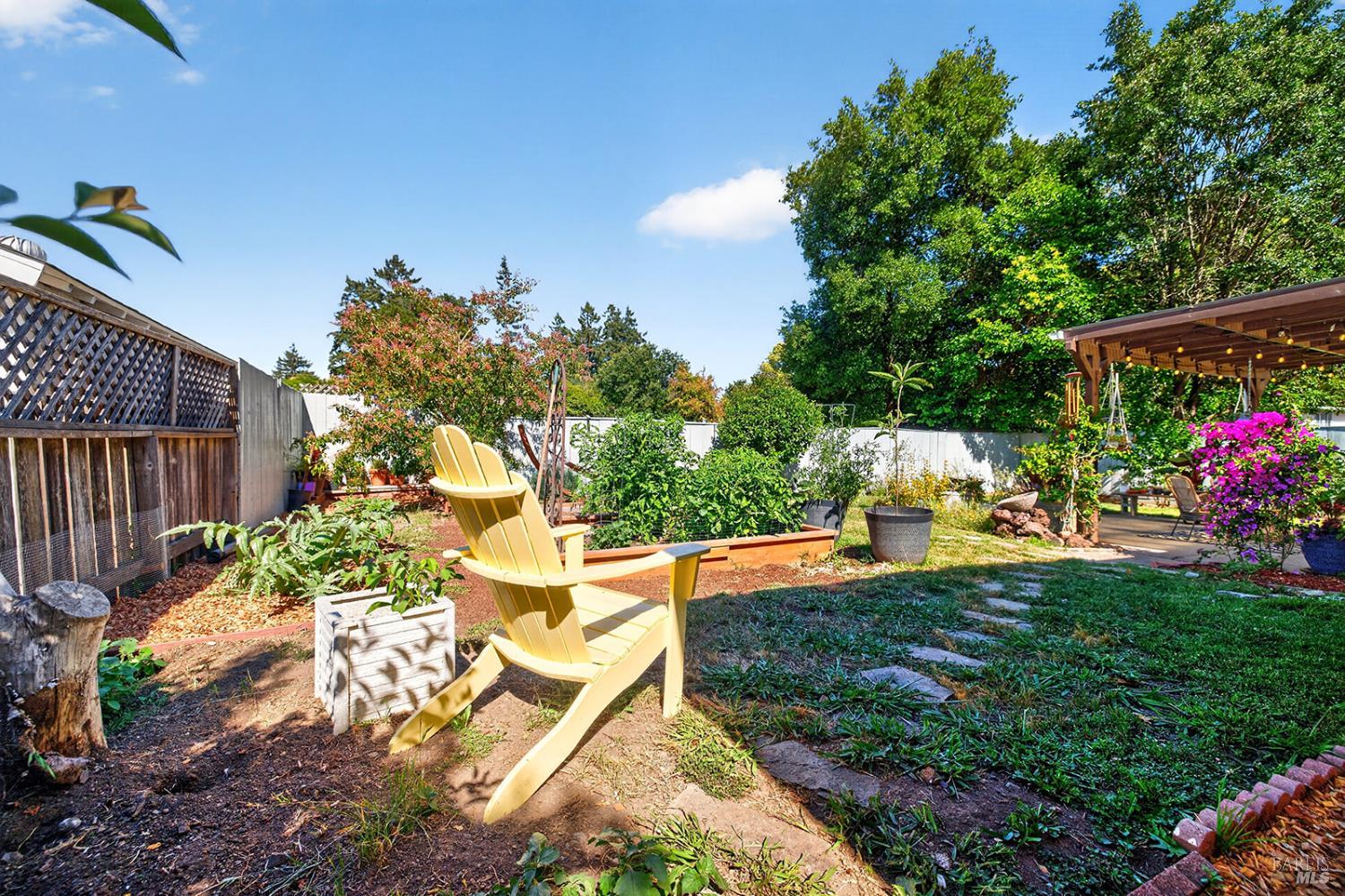 1102 Burbank Avenue Santa Rosa, CA 95407 - Photo 23 of 32