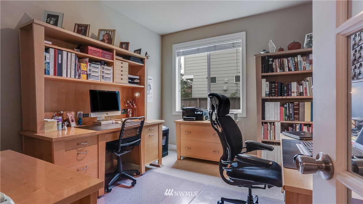 282 Kitsap Avenue Northeast Renton, WA 98059 - Photo 15 of 40 Gallery Image 15