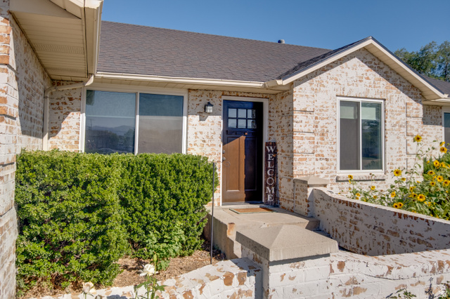 11983 South Redwood Road Riverton, UT 84065 - Photo 2 of 21 Gallery Image 2