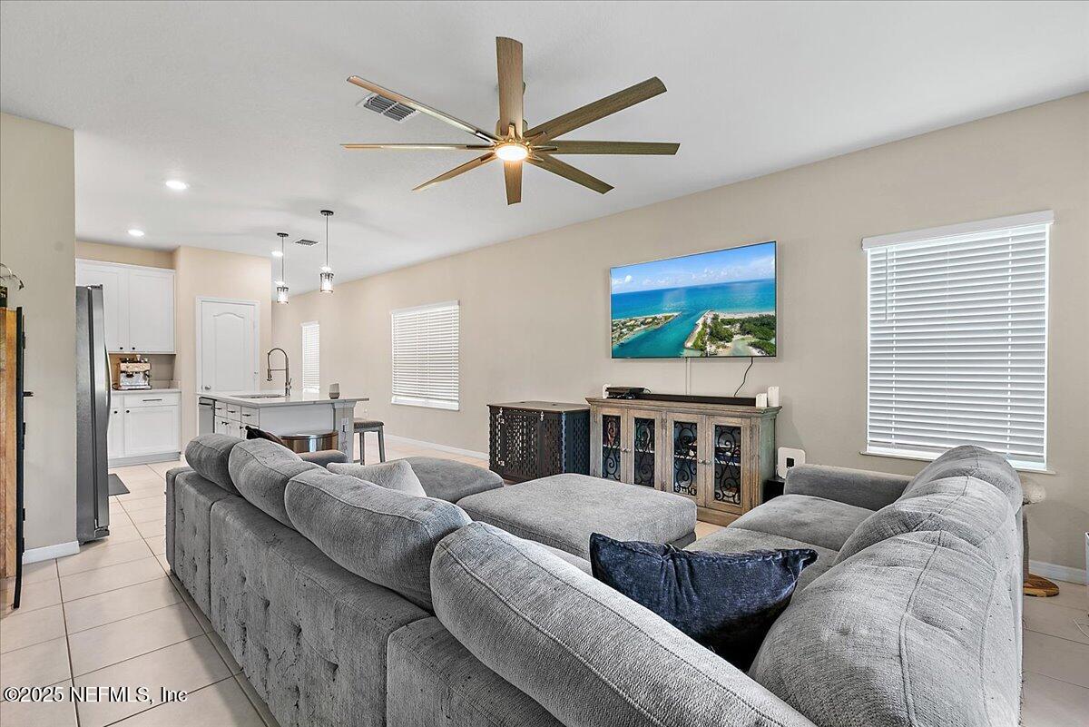 235 Brybar Drive St. Augustine, FL 32095 - Photo 5 of 17 05-Living Room to Kitchen