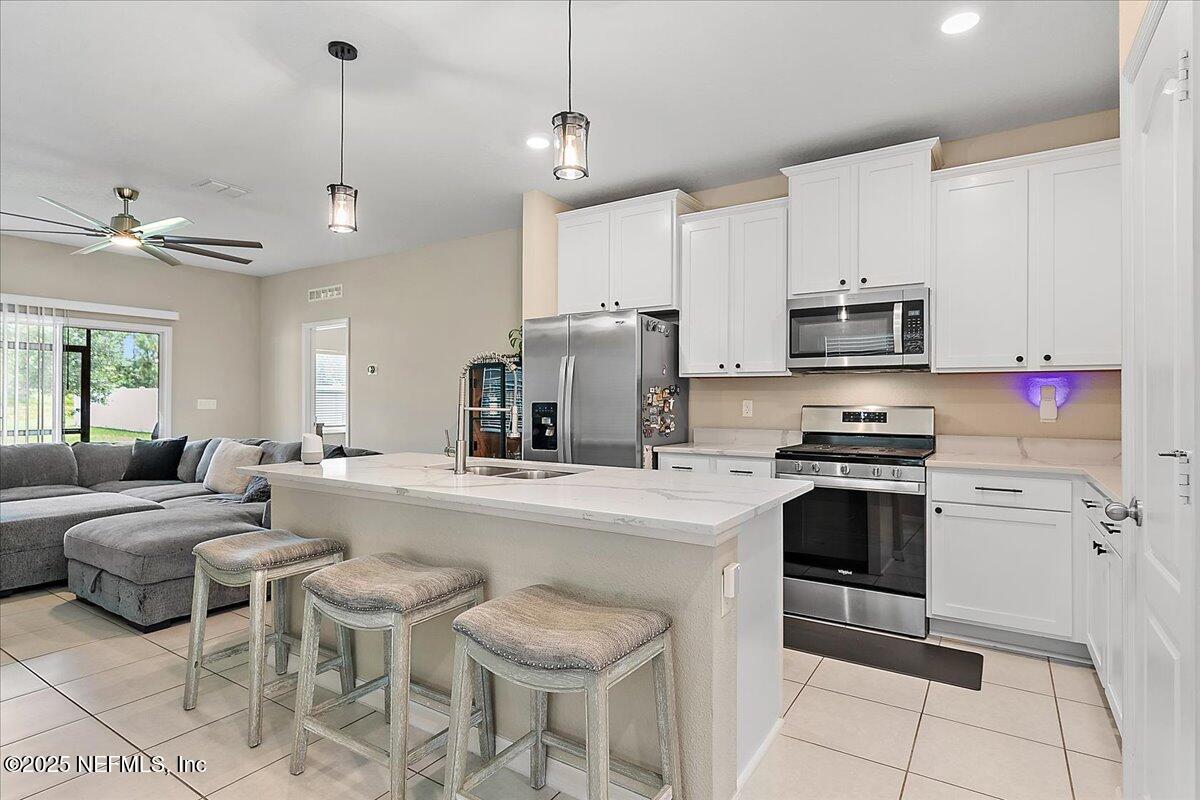 235 Brybar Drive St. Augustine, FL 32095 - Photo 6 of 17 06-Breakfast Bar