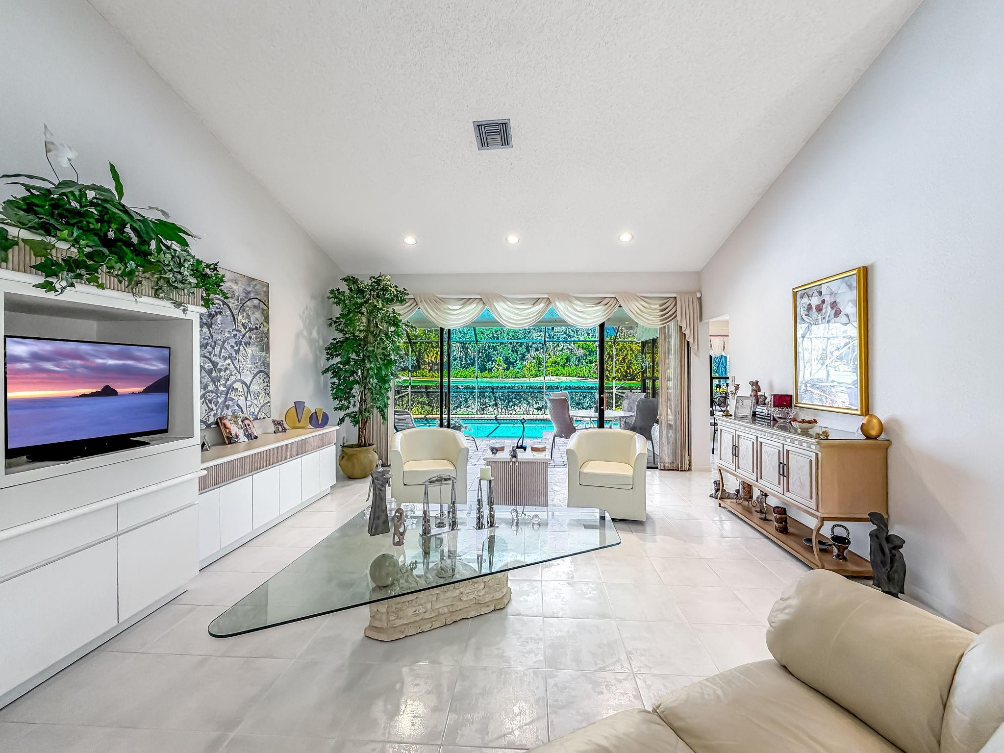 11105 Highland Circle Boca Raton, FL 33428 - Photo 15 of 55 Photo 15