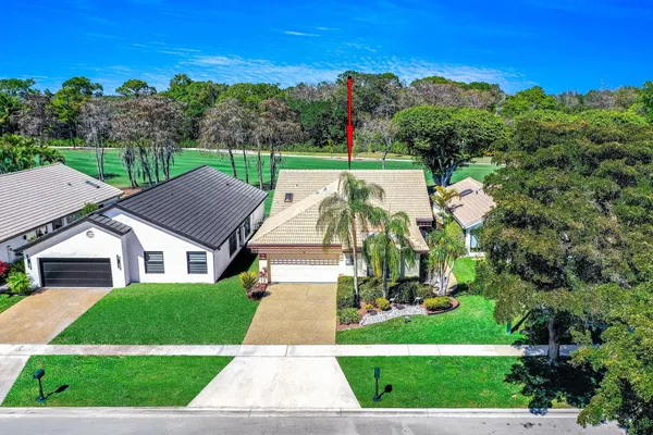 $445,000 | 11105 Highland Circle, Boca Raton, FL 33428