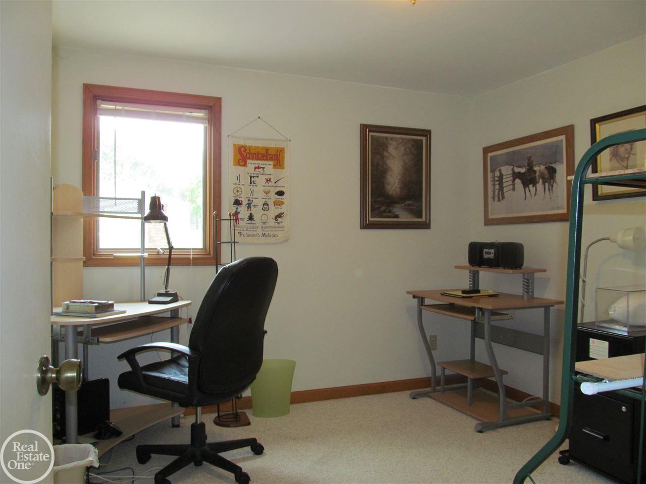 235 Shagbark Drive Rochester Hills, MI 48309 - Photo 20 of 26