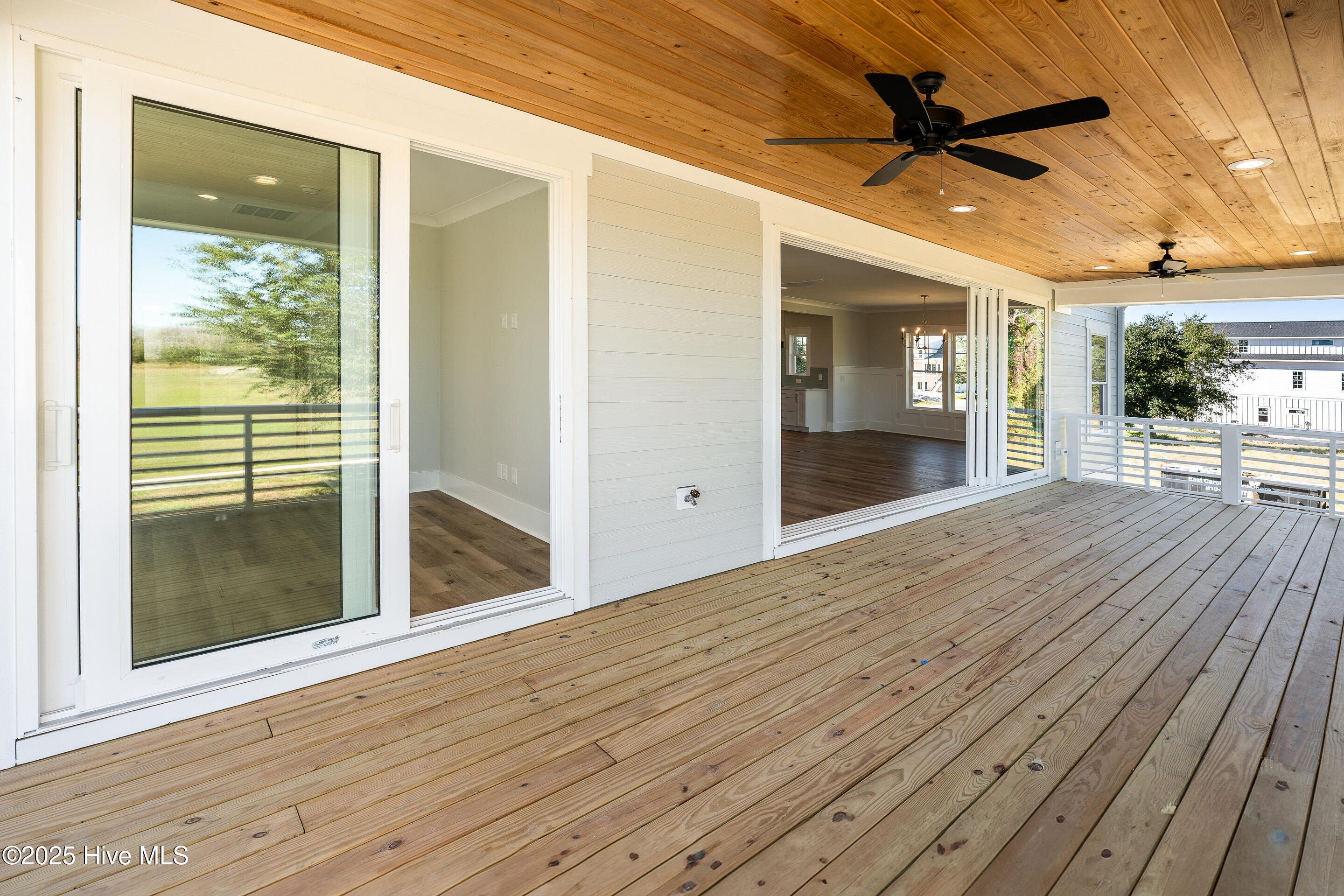 141 Bethea Street Holly Ridge, NC 28445 - Photo 23 of 53 back deck