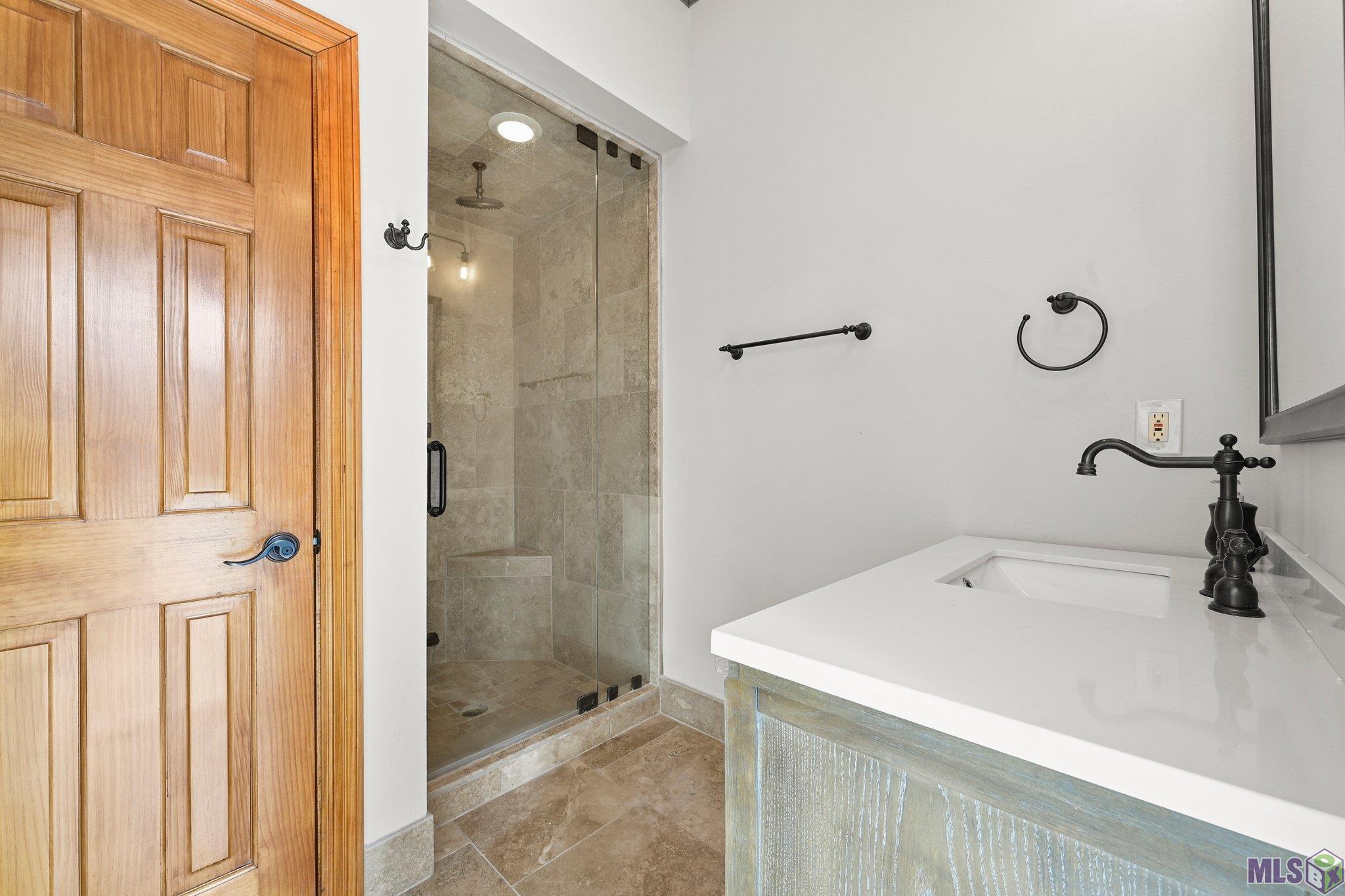 2125 Rue Bienvenue Baton Rouge, LA 70809 - Photo 35 of 37 Gym/pool house bathroom