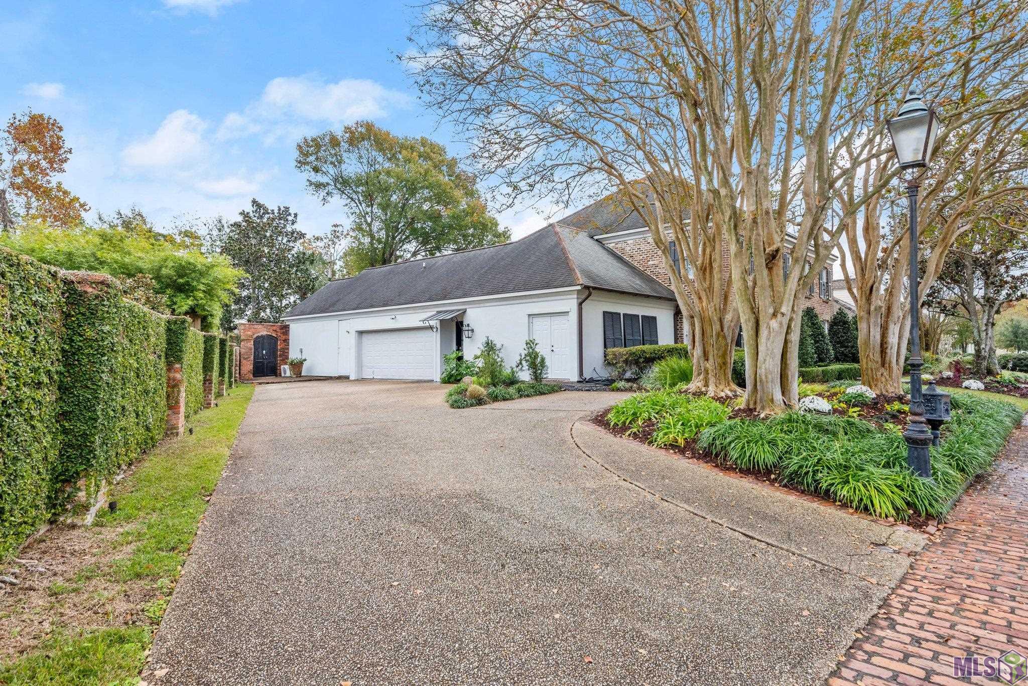 2125 Rue Bienvenue Baton Rouge, LA 70809 - Photo 4 of 37