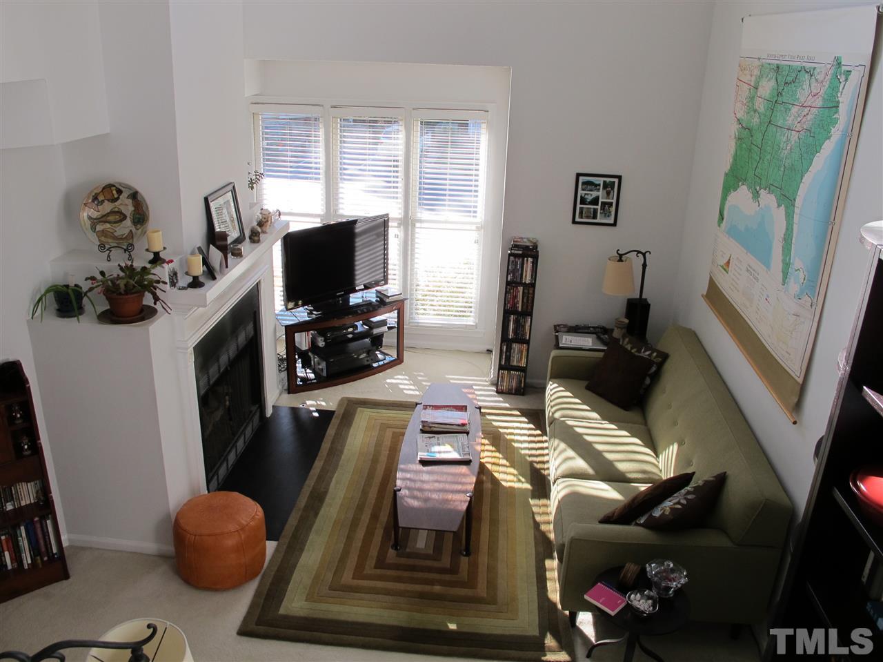 3734 Carnegie Lane Raleigh, NC 27612 - Photo 4 of 13 Gallery Image 4