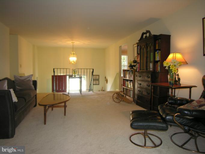 9523 Burning Branch Road Burke, VA 22015 - Photo 24 of 29 Living Room